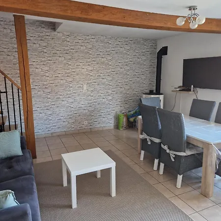 Maisons Cosy De Village Gurgy Exterior foto